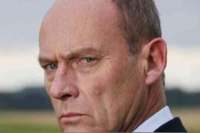 帕特里克&middot;麦拉海德