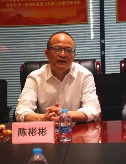 河南省江苏商会会长姚孟海表示,不屈不挠的艰苦创业精神和诚信为本的