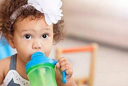宝宝不爱喝水怎么办 周岁