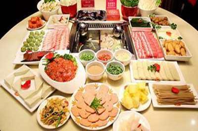 开火锅店赚钱么2019年投资海底捞需要多少钱