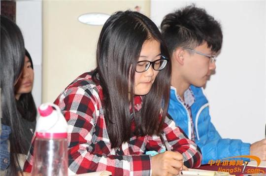 薛寒冰:《模拟企业——大学生创业课程》河北廊坊燕京理工学院