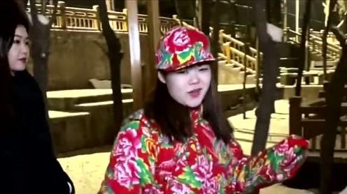 大石桥联盟女团，一首《桥边姑娘》，黑帽子小姐姐真好看!