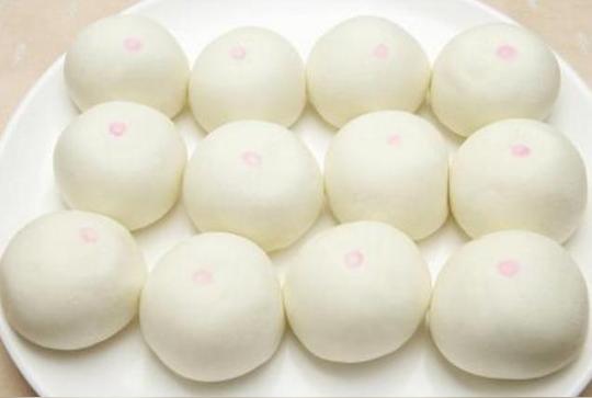 专业做馒头25年的大叔,教您蒸制又白又软又香又甜的馒头7大技巧