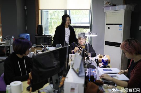 中国美院高材生创业10年吸粉百万，曾因没钱吃饭饿晕在厕所