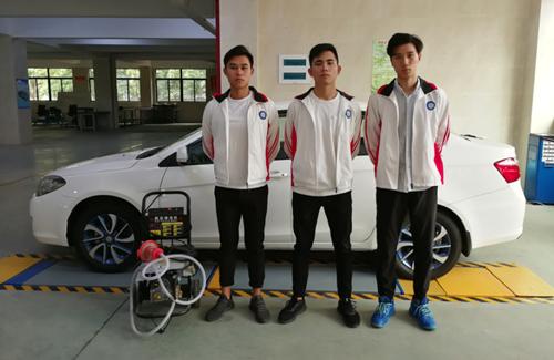 在和职教杯第二届福建省黄炎培职业教育奖创新创业大赛中喜获佳绩