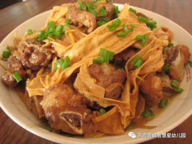 幼儿园春季食谱