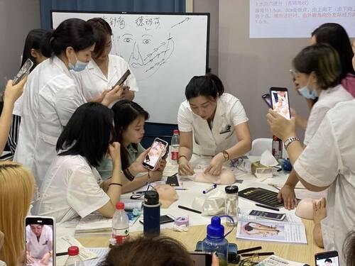 正规的微整形学校十大正规的微整学校哪家好?