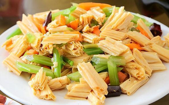 芹菜青椒降价30%是怎么回事