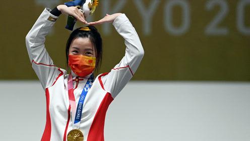 杨倩摘得东京奥运首金