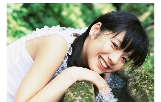 对前任“念念不忘、死灰复燃”的星座，不是没自尊而是回忆太美好