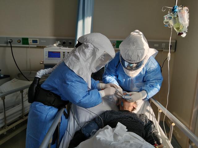 新冠病毒伤害男性生殖功能