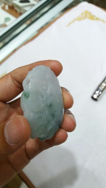 玉器翡翠珠宝生意兴隆