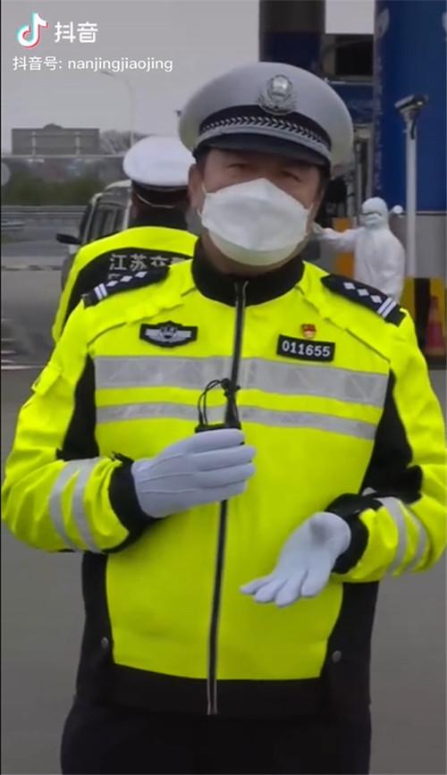 疫情在前警察不退!全国交警防疫短视频累计播放超6亿