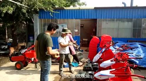 聋哑小伙大学毕业后回家创业开无声工厂全部雇聋哑工人