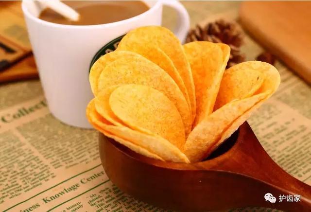 宝宝爱护牙齿的小常识