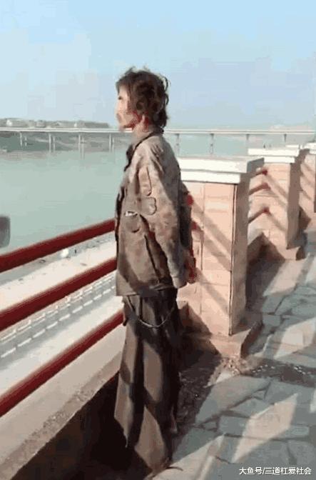 抖音"霸气乞丐",原来曾是集团董事长,却被妻子坑惨了