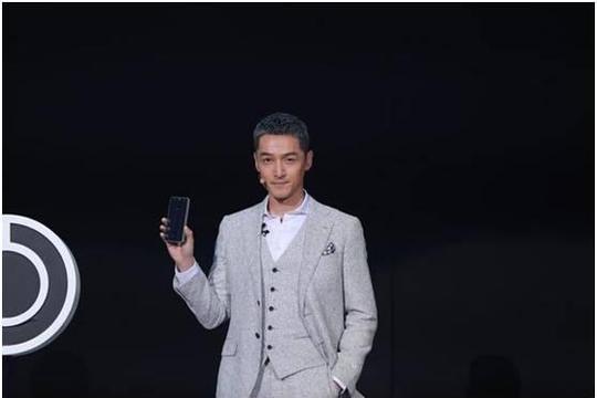 分析这次公关传播中的传者主体——华为荣耀9手机与胡歌为什么会结合