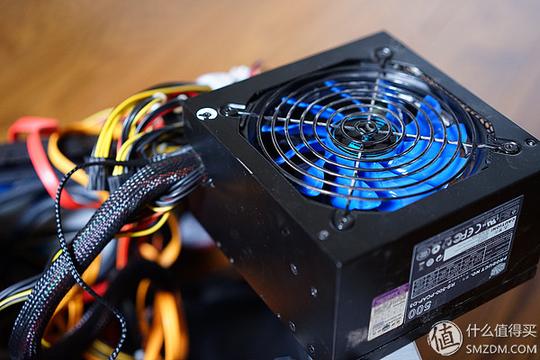 分享冷门itx小机箱使用点滴和更换电源风扇