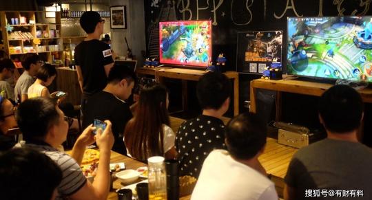 原创陪玩行业出“歪风”?每小时收费高达500元，“灰色生意业务”该停了