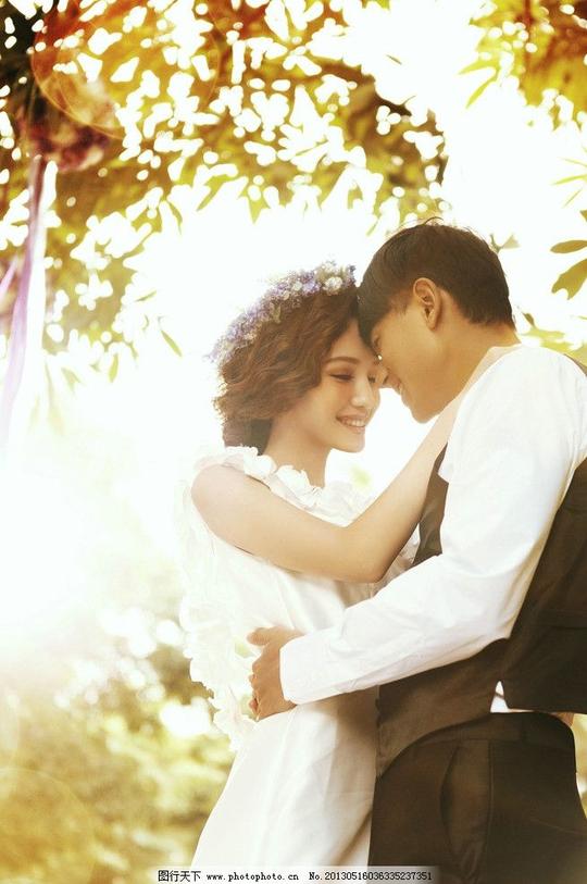 婚纱现代浪漫外景结婚摄影作品拍照影楼结婚照美女帅哥