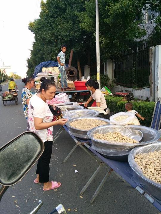 想回乡创业的朋友,给大家推荐几种地摊卖买,看有没有自己心动的