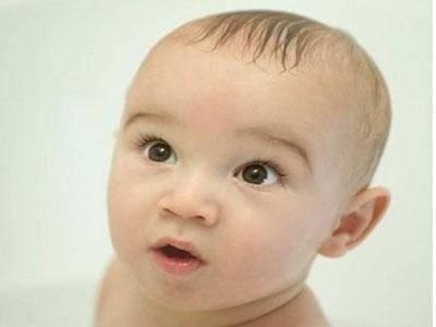 为什么宝宝头发稀少发黄