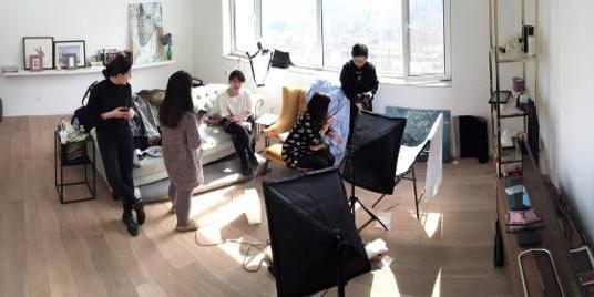 vice采访|三十岁的我在一边创业一边读书