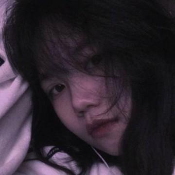 黑暗丧风格女哭泣头像女生哭泣流泪的伤感头像