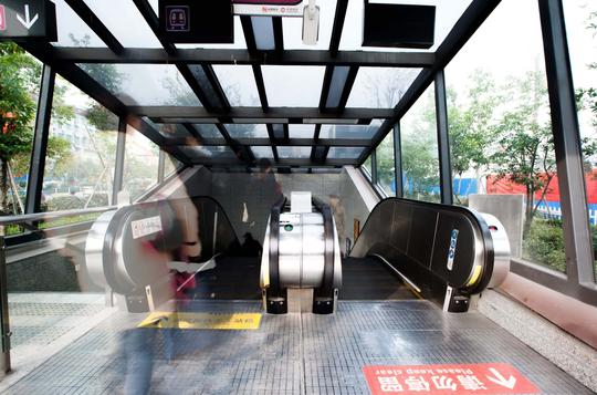 杭州地铁延时拍摄3_2808x1872_高清视频素材下载(编号