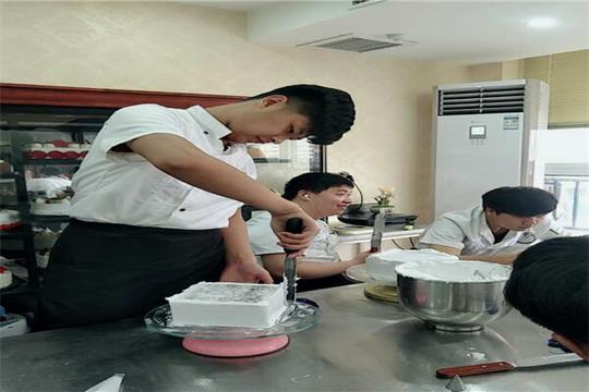 宁阳烘焙面包学校开店创业班