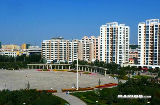 乌兰浩特市五一广场