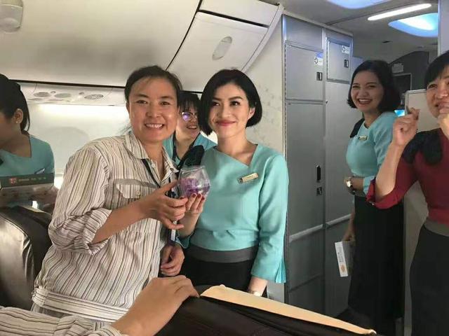 上海立法禁止电动自行车在楼道充电