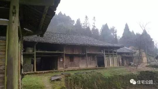 这些农村老房子,是拿来翻修重建,还是卖掉赚钱
