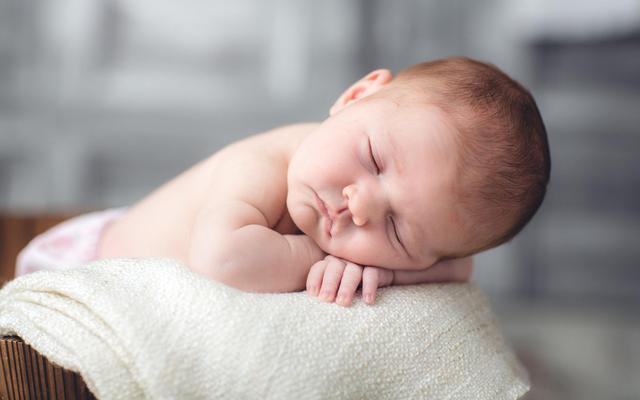 如何喂养能预防宝宝过敏