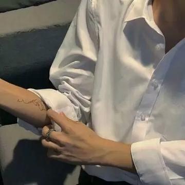 情侣头像抽烟男头