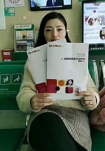 在加盟玛尔比恩早教品牌之前,胡老师是做幼师的,本身对教育行业有更加