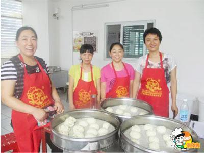 生意就变的越来越火爆,开一家早餐店不失为一个很好的赚钱机会,在义乌