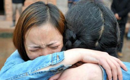 父母重男轻女，姐姐离家弟弟给五万，创业归来留给父母套房