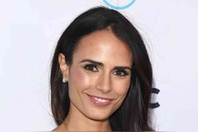 乔丹娜·布鲁斯特