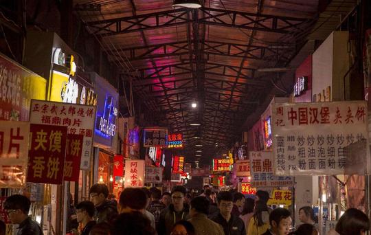 很多的创业者在选择创业时都会优先选择餐饮行业，毕竟民以食为天插图