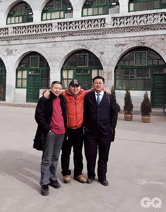 杨红波谨慎地处理亲戚朋友和金钱之间的关系.