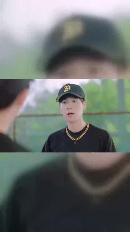 富少也有烦恼，身边全是算计，听不到半句真话