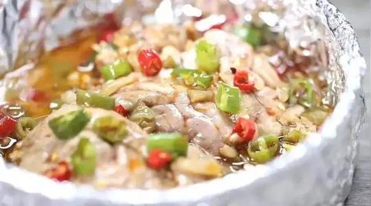 摆地摊做宵夜卖什么?月入5万加的锡纸烧烤，独家配方给你们