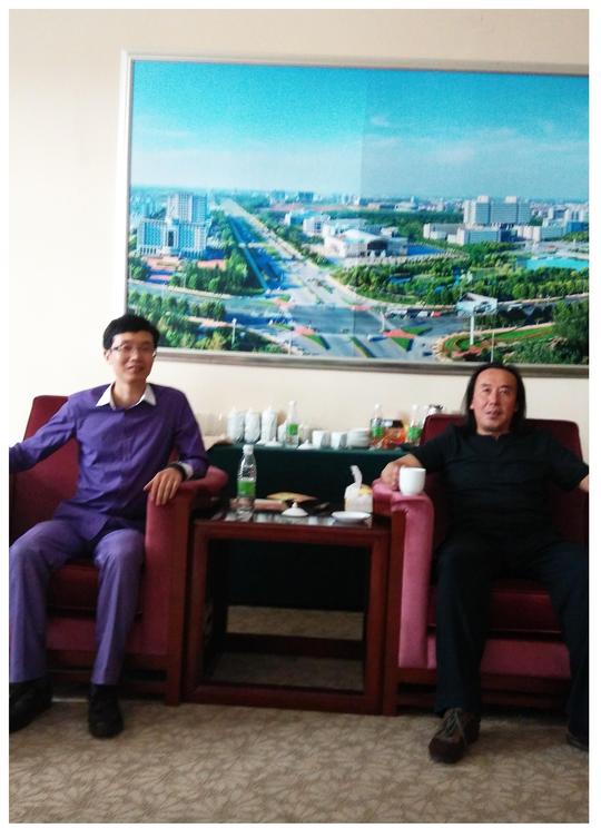 蔡余杰同国学实践应用专家，经济与文化学者翟鸿燊合影