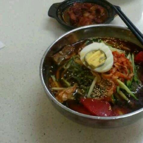 老万坛肉砂锅