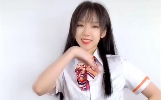 就喜欢看联通小姐姐跳舞，太上头了
