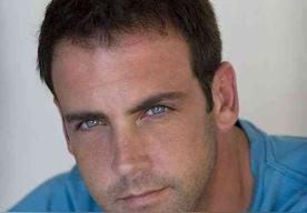 卡洛斯&middot;庞丝