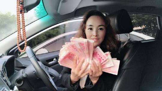 奔4宝妈朱彩云踏上了一条光明的创业之路