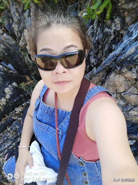 朋友圈发自拍配的句子