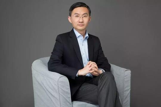 央视《创业英雄汇》,写作机器人项目遭投资人"抢投"!